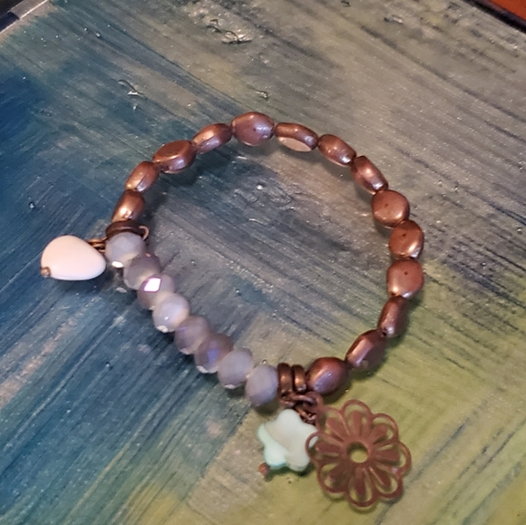 Set of 4 Stretch Charm Bracelets - Picture 4 of 7